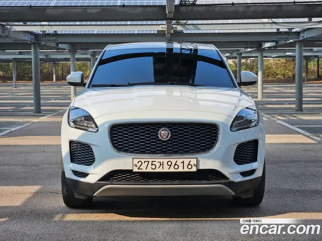 Jaguar E-Pace 2018 2.0 автомат (гидро), миниатюра 5