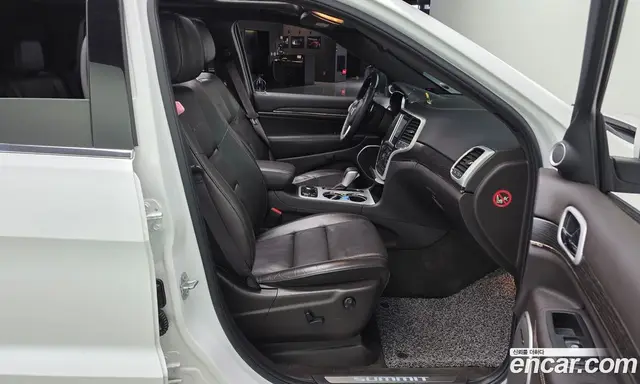 Jeep Cherokee 2018 3.0 автомат (гидро), миниатюра 11