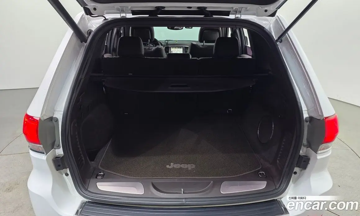 Jeep Cherokee 2018 3.0 автомат (гидро), фото 20