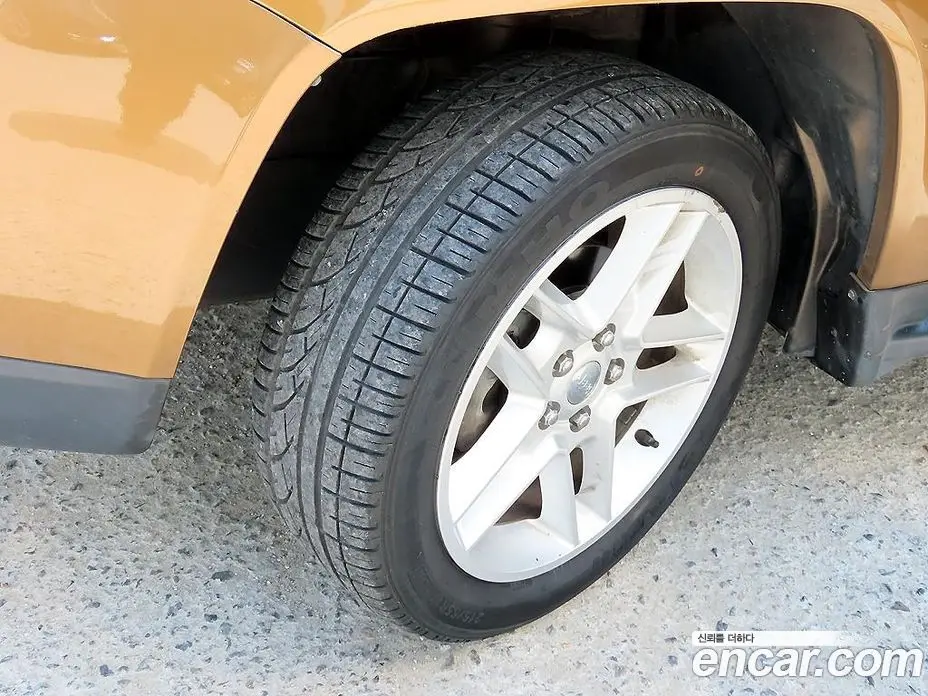 Jeep Compass 2011 2.4 автомат (гидро), фото 20 Jeep Compass 2011 2.4 автомат (гидро), фото 20