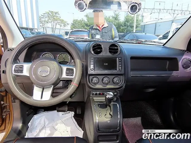 Jeep Compass 2011 2.4 автомат (гидро), миниатюра 7 Jeep Compass 2011 2.4 автомат (гидро), миниатюра 7