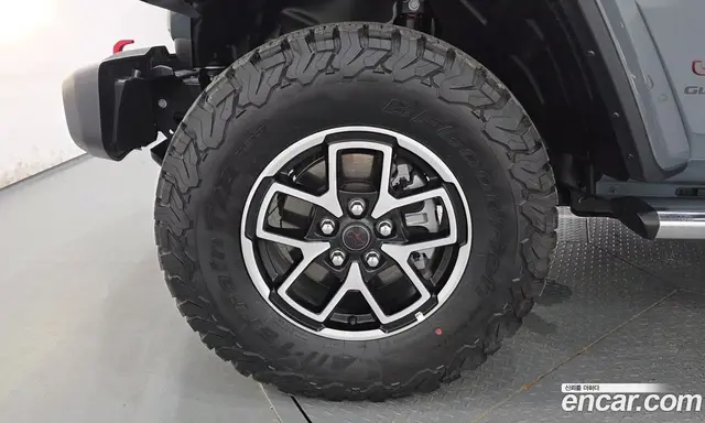 Jeep Gladiator 2025 3.6 автомат (гидро), миниатюра 5