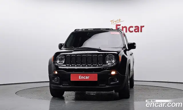 Jeep Renegade 2017 2.0 автомат (гидро), миниатюра 2