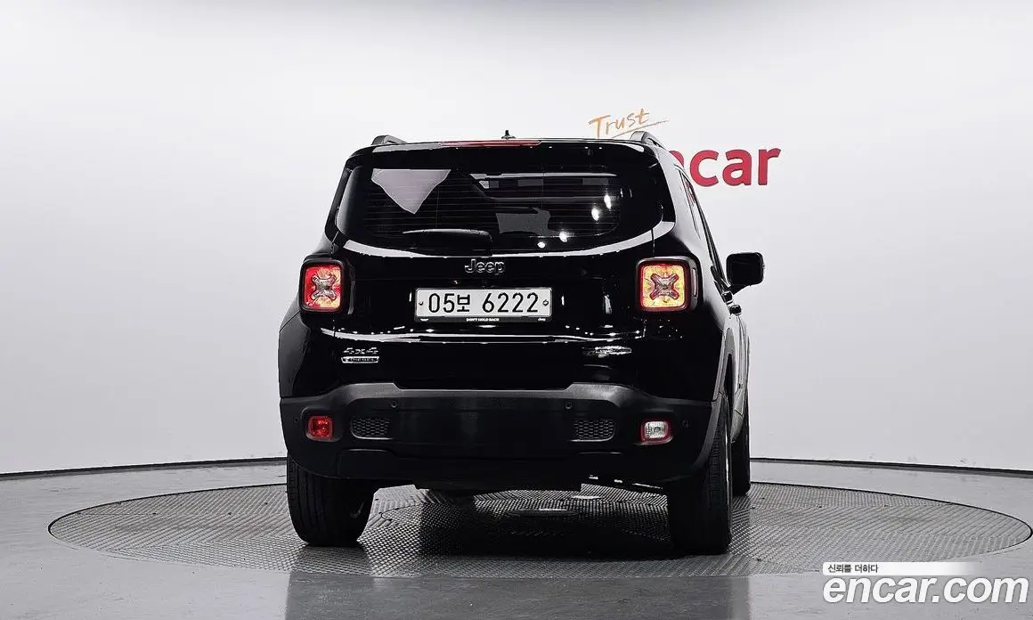 Jeep Renegade 2017 2.0 автомат (гидро), фото 3