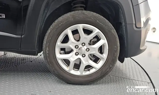 Jeep Renegade 2017 2.0 автомат (гидро), миниатюра 6