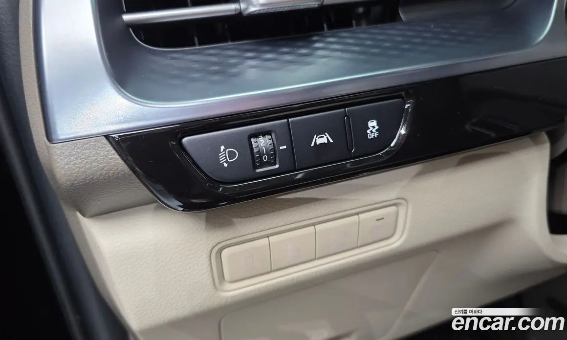Kia Carnival 2021 3.5 автомат (гидро), фото 23
