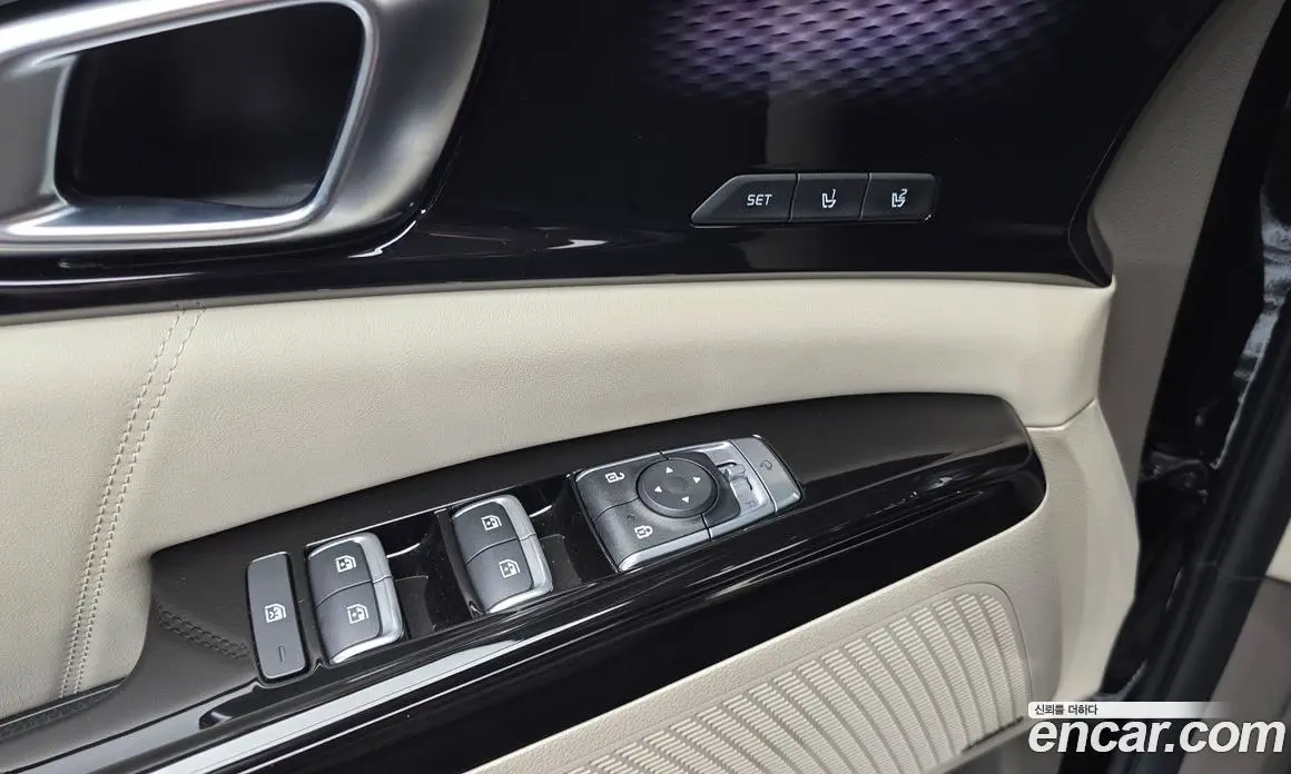 Kia Carnival 2021 3.5 автомат (гидро), фото 25