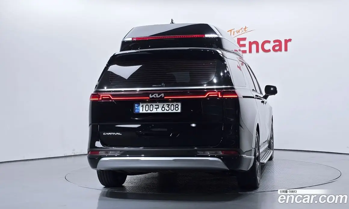 Kia Carnival 2021 3.5 автомат (гидро), фото 4