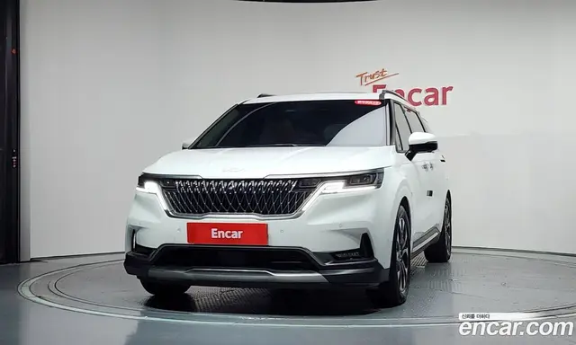 Kia Carnival 2023 2.2 автомат (гидро), миниатюра 2