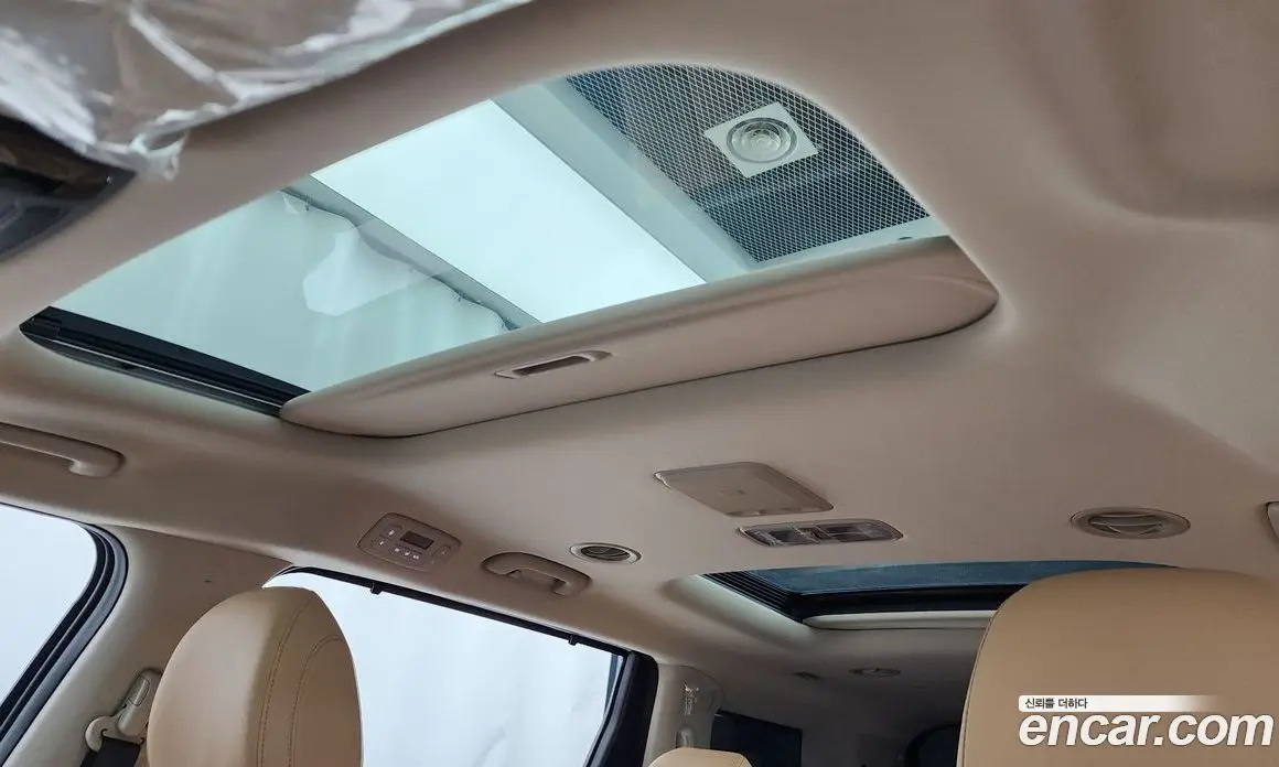 Kia Carnival 2023 2.2 автомат (гидро), фото 27