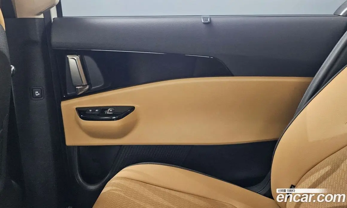 Kia Carnival 2023 3.5 автомат (гидро), фото 15