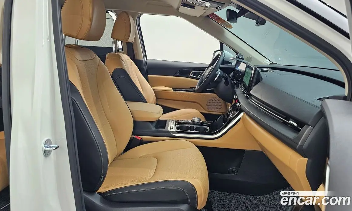 Kia Carnival 2023 3.5 автомат (гидро), фото 17