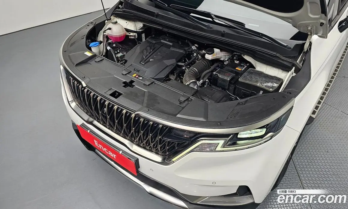 Kia Carnival 2023 3.5 автомат (гидро), фото 6