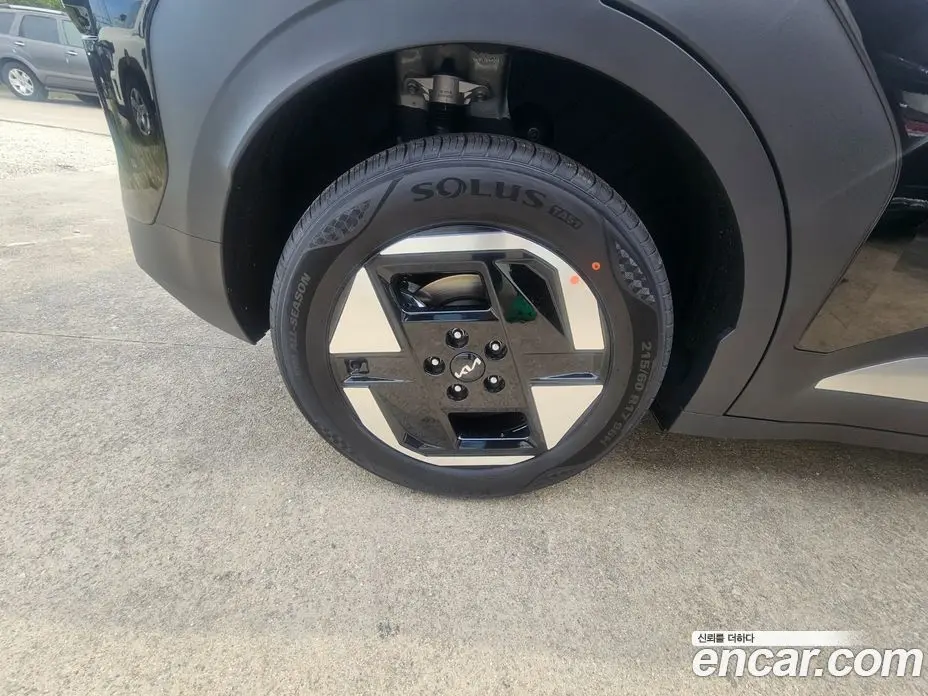 Kia EV3 2026 2.0 автомат (гидро), фото 5