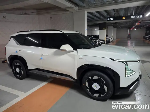 Kia EV5 2026 автомат (гидро), миниатюра 3