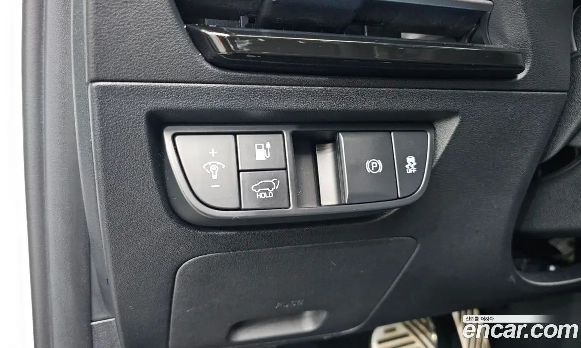 Kia EV6 2024 0.1 автомат (гидро), фото 24