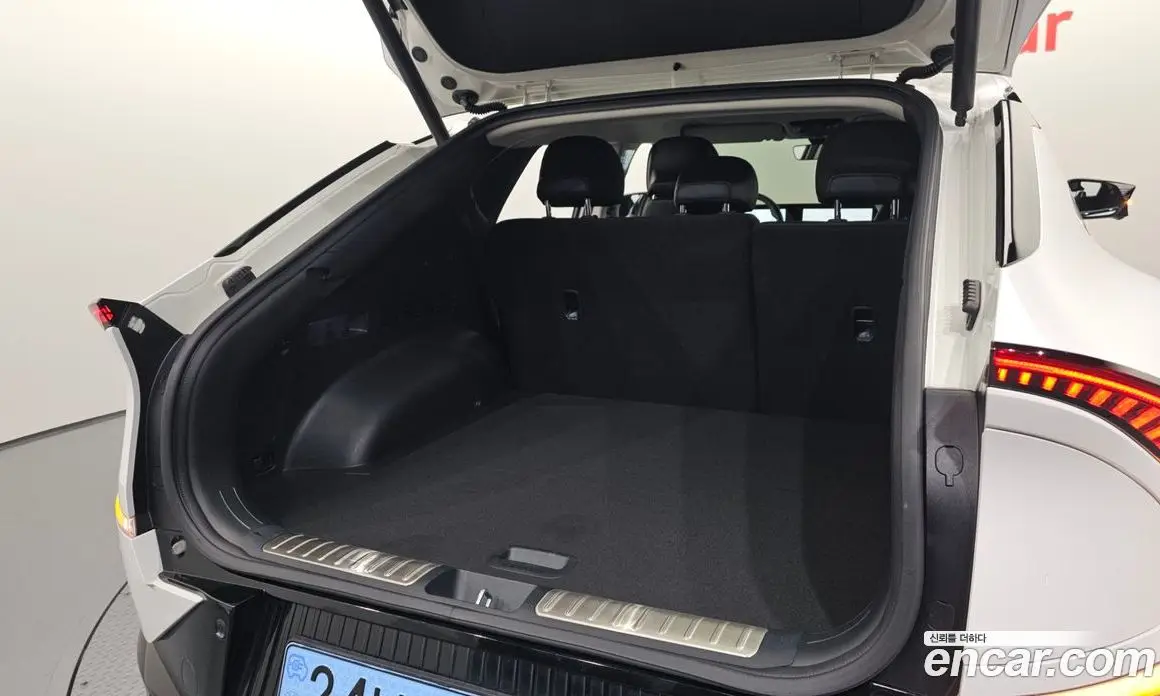 Kia EV6 2024 0.1 автомат (гидро), фото 30