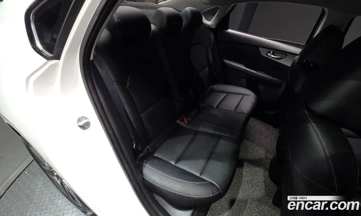 Kia K3 2019 1.6 автомат (гидро), фото 16