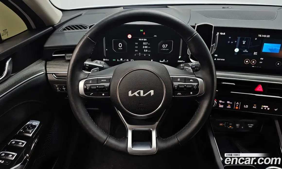 Kia K5 (Optima) 2023 2.0 автомат (гидро), фото 19