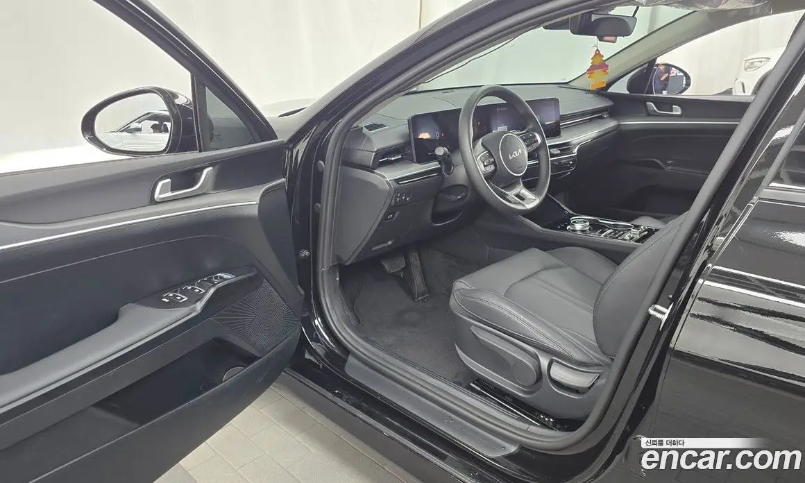 Kia K5 (Optima) 2024 2.0 автомат (гидро), фото 13