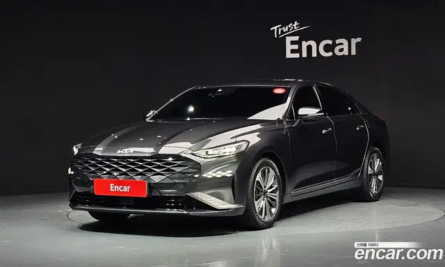 Kia K8, 2022, 28 910 км