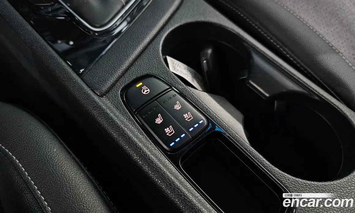 Kia Niro 2018 1.6 автомат (гидро), фото 16