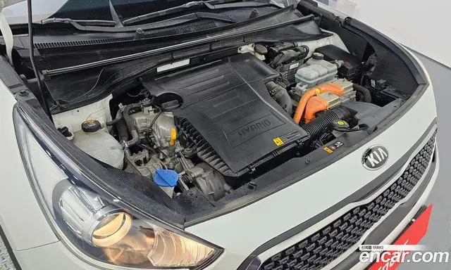 Kia Niro 2018 1.6 автомат (гидро), миниатюра 6