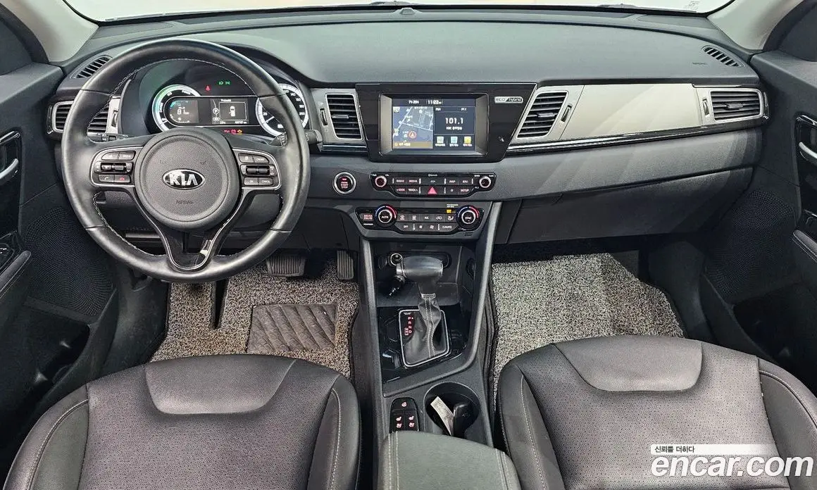 Kia Niro 2018 1.6 автомат (гидро), фото 7