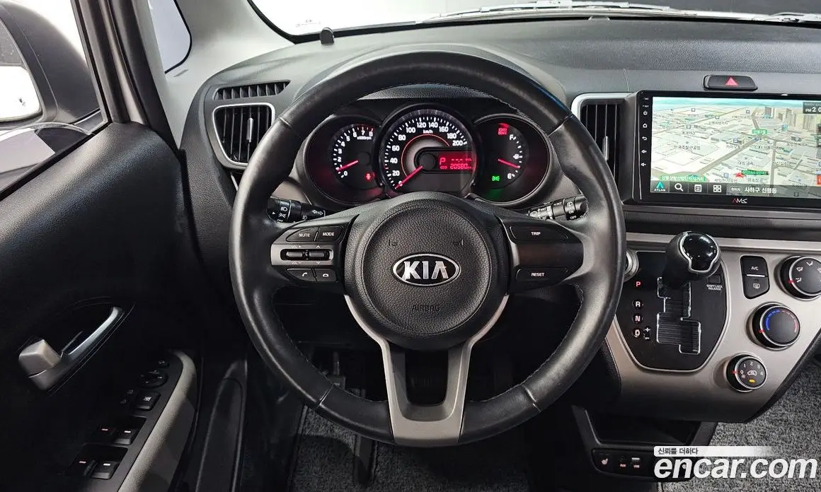 Kia Ray 2019 1.0 автомат (гидро), фото 19