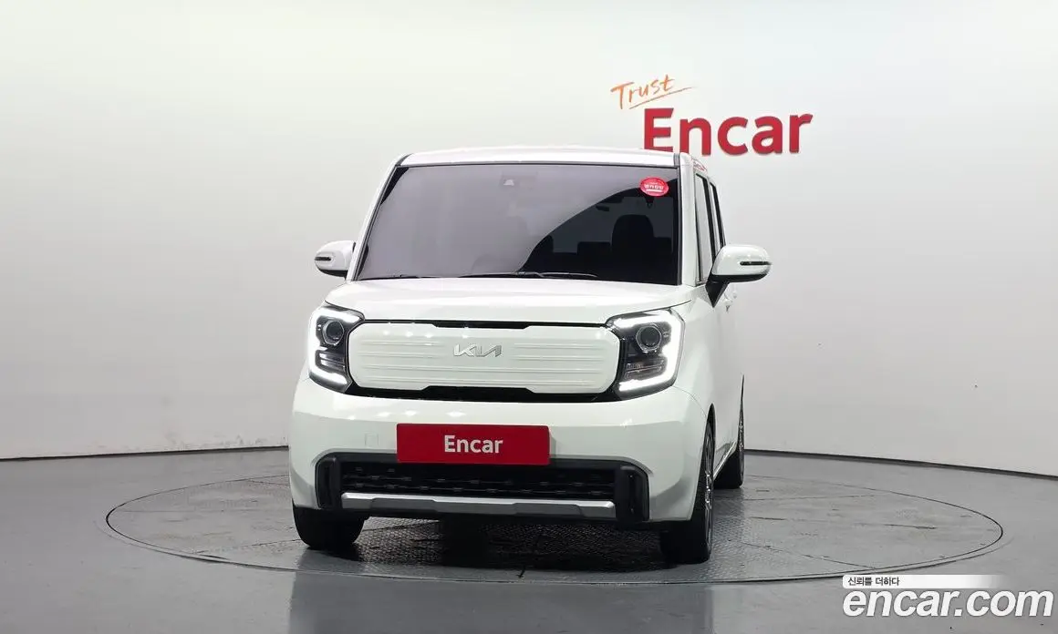 Kia Ray 2023 1.0 автомат (гидро), фото 3