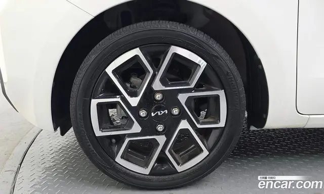 Kia Ray 2023 1.0 автомат (гидро), миниатюра 5