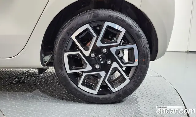 Kia Ray 2025 1.0 автомат (гидро), миниатюра 7