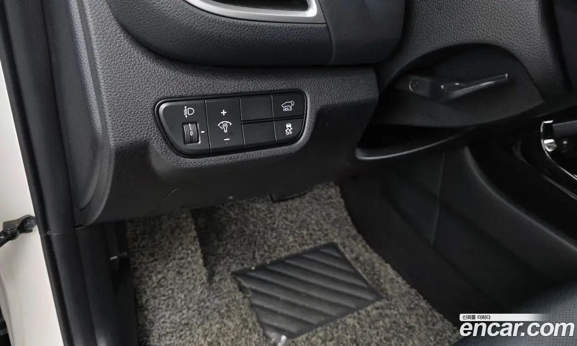 Kia Seltos 2022 1.6 автомат (гидро), фото 18
