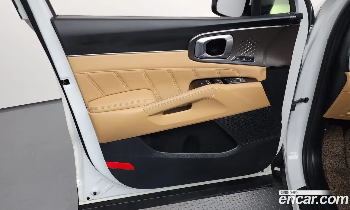 Kia Sorento 2021 1.6 автомат (гидро), фото 14