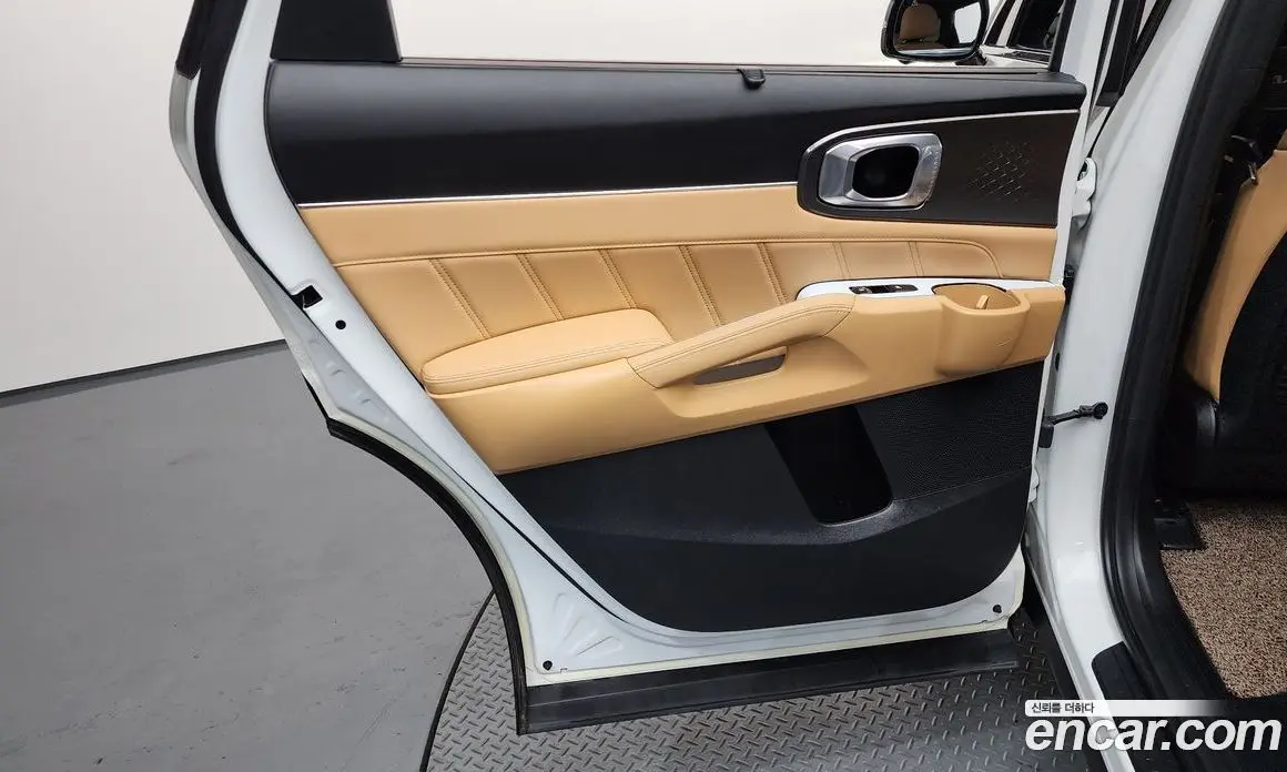 Kia Sorento 2021 1.6 автомат (гидро), фото 15