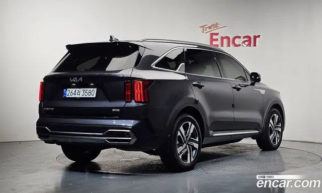 Kia Sorento 2023 1.6 автомат (гидро), миниатюра 2