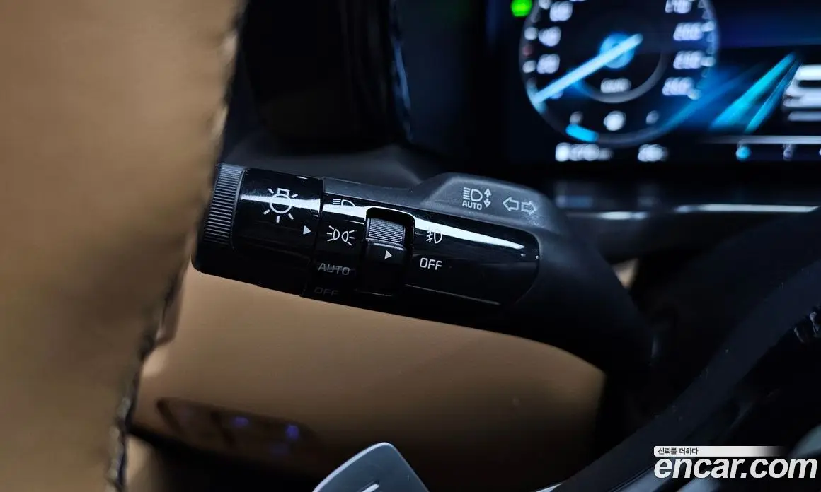 Kia Sorento 2023 1.6 автомат (гидро), фото 26