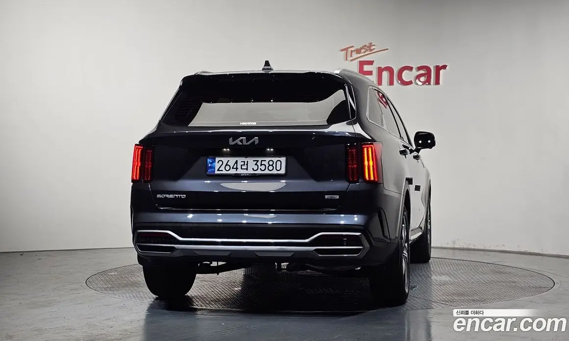 Kia Sorento 2023 1.6 автомат (гидро), фото 4