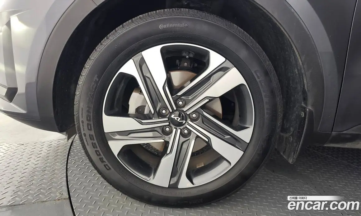 Kia Sorento 2023 1.6 автомат (гидро), фото 5