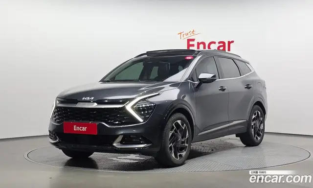 Kia Sportage 2022 2.0 автомат (гидро), миниатюра 1