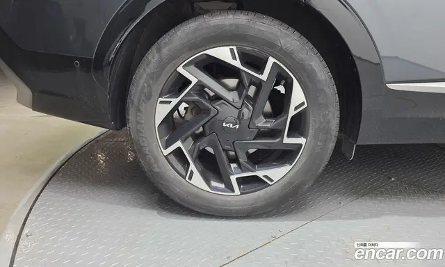 Kia Sportage 2022 2.0 автомат (гидро), миниатюра 5
