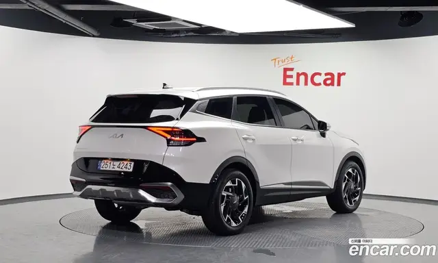 Kia Sportage 2024 2.0 автомат (гидро), миниатюра 2