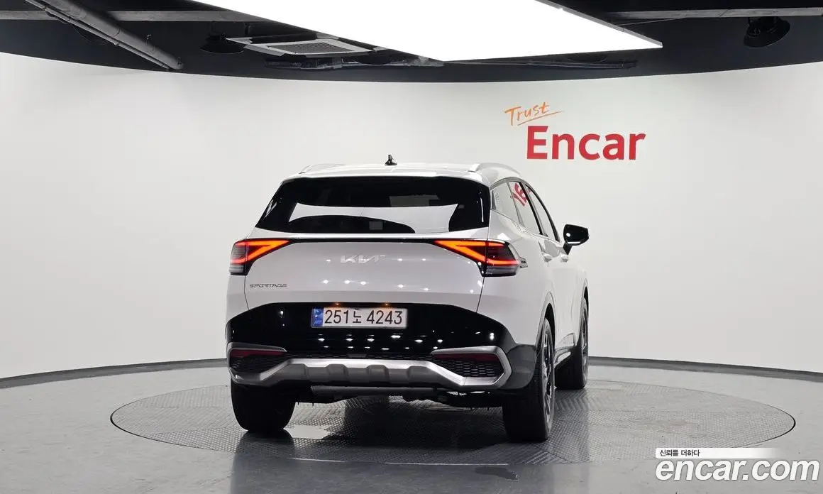 Kia Sportage 2024 2.0 автомат (гидро), фото 4