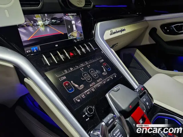 Lamborghini Urus 2024 4.0 автомат (гидро), миниатюра 12