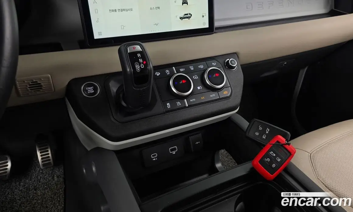Land Rover Defender 2021 3.0 автомат (гидро), фото 12