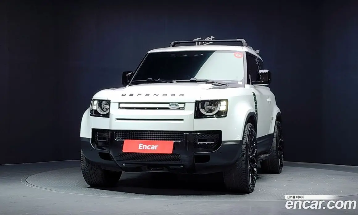 Land Rover Defender 2021 3.0 автомат (гидро), фото 3