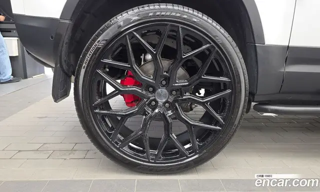Land Rover Defender 2021 3.0 автомат (гидро), миниатюра 5