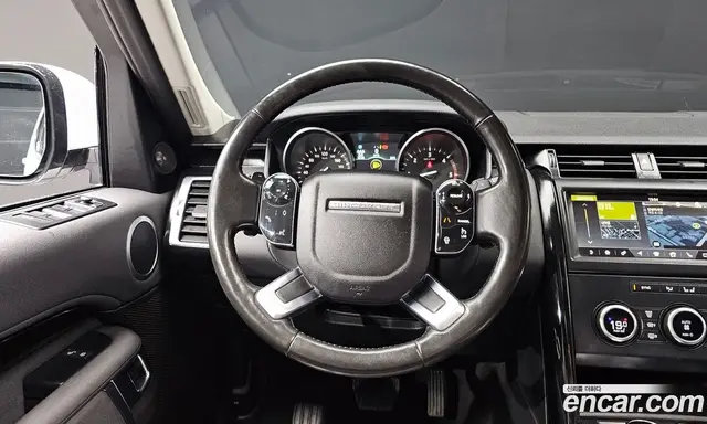 Land Rover Discovery 2019 3.0 автомат (гидро), миниатюра 12
