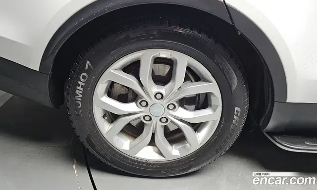 Land Rover Discovery 2019 3.0 автомат (гидро), миниатюра 5