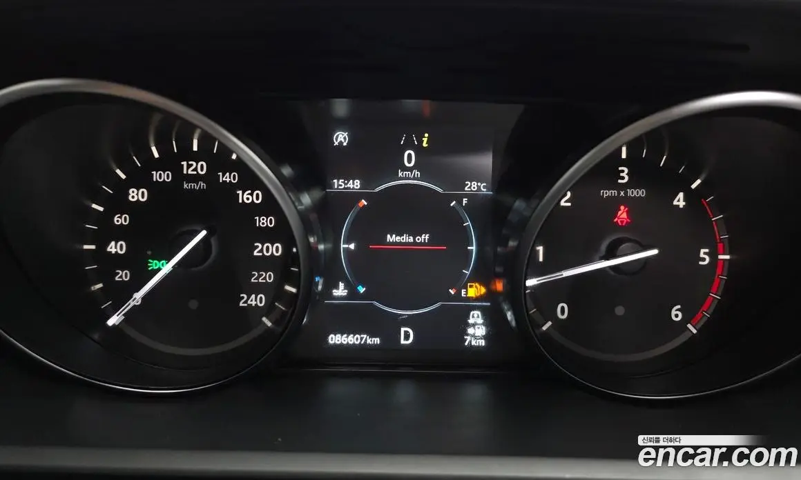 Land Rover Discovery 2019 3.0 автомат (гидро), фото 8